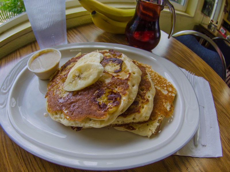 Bananana Pancakes with Macadamia Nut Sauce